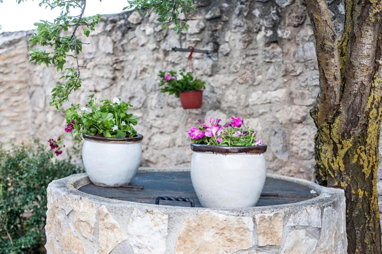 Albergue Turistico "La Fabrica" Tardajos Εξωτερικό φωτογραφία